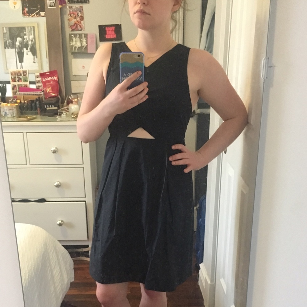 Madewell navy key hole dress